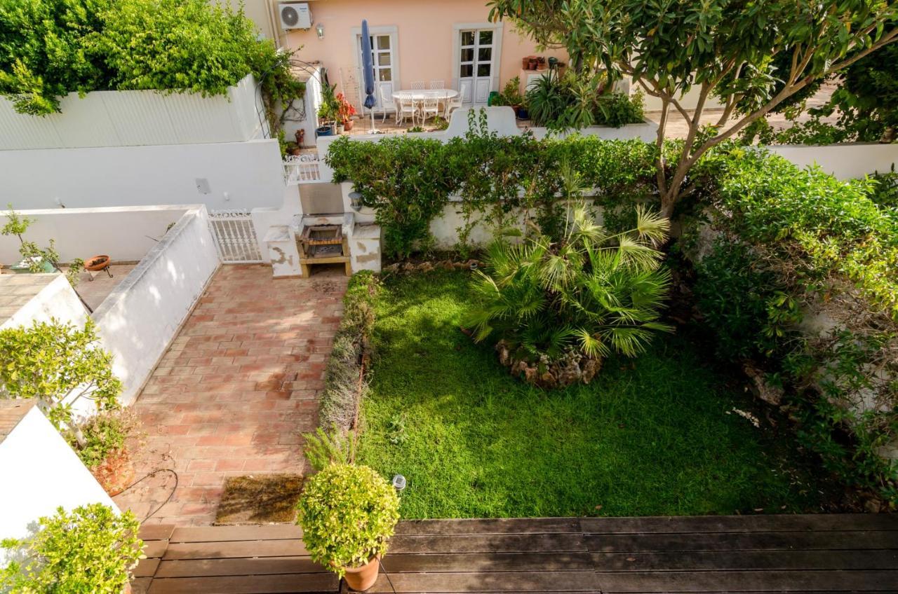 Charming House In Vilamoura With Shared Pool Exterior photo